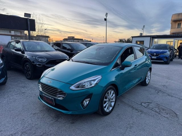 Ford Fiesta 1.5 TDCi 5 porte Titanium usato a VOLLA