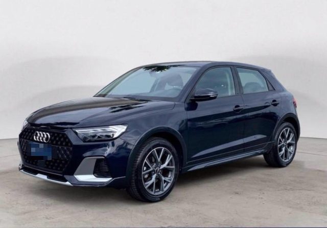 Audi A1 citycarver 30 TFSI Identity Contrast - foto 3 di 4