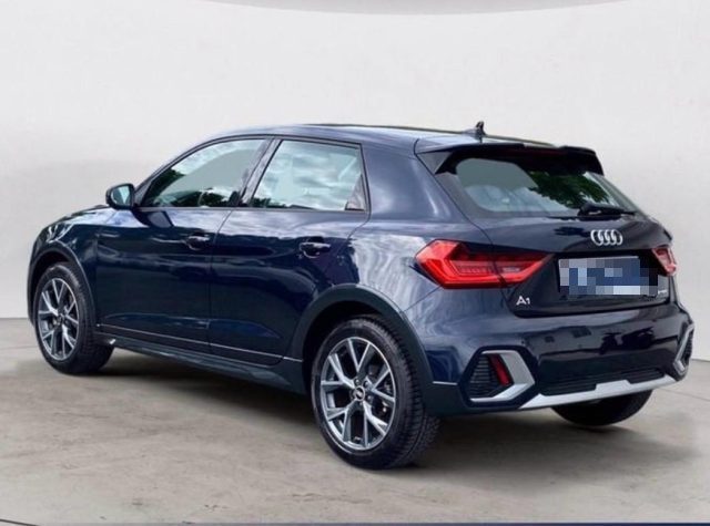 Audi A1 citycarver 30 TFSI Identity Contrast - foto 4 di 4