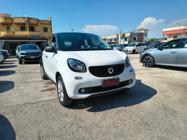 smart forFour 70 1.0 twinamic Passion Automatica - foto 2 di 4