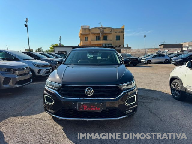 Volkswagen T-Roc 2.0 TDI SCR 150 CV DSG Advanced BlueMotion Technol usato a VOLLA