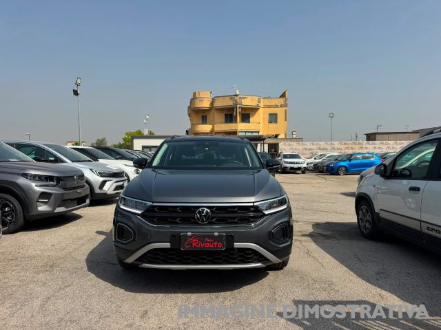 Volkswagen T-Roc 2.0 TDI SCR 150 CV DSG Life usato a VOLLA