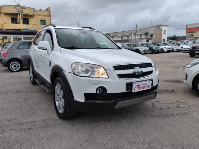 Chevrolet Captiva 2.0 VCDi 150 cv LTZ 4X4 7 POSTI usato a VOLLA
