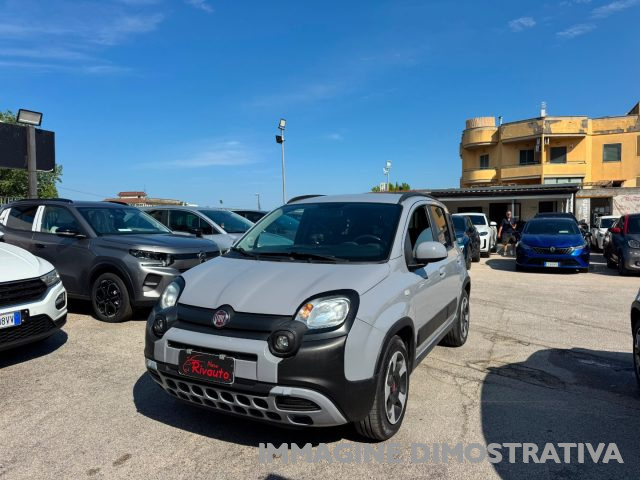 Fiat Panda 1.0 FireFly S&S Hybrid City Cross - foto 4 di 4