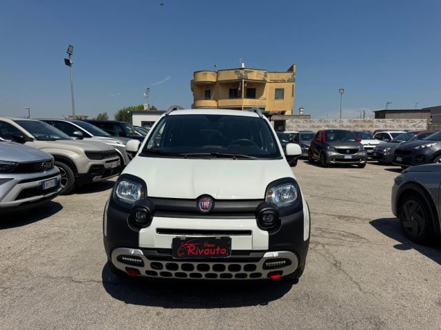 Fiat Panda 1.0 FireFly S&S Hybrid Cross usato a VOLLA