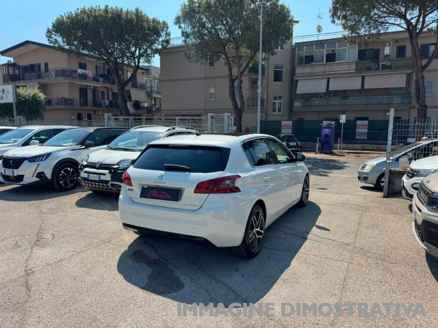 Peugeot 308 BlueHDi 130 S&S Allure - foto 4 di 4