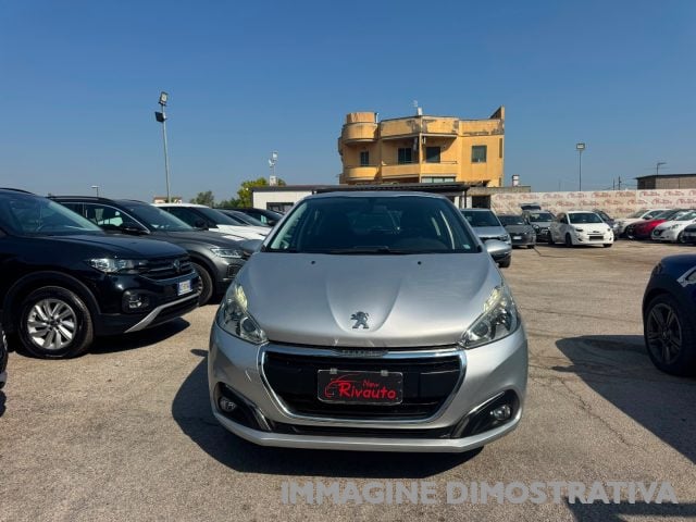 Peugeot 208 1.6 BlueHDi 75 5 porte Allure usato a VOLLA