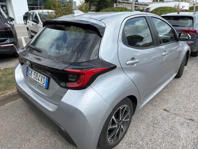 Toyota Yaris 1.0 5 porte Trend usato a VOLLA