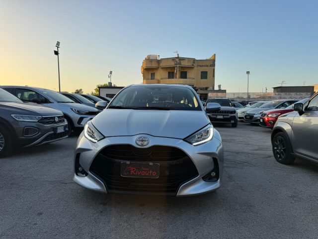 Toyota Yaris 1.0 5 porte Trend - foto 2 di 19
