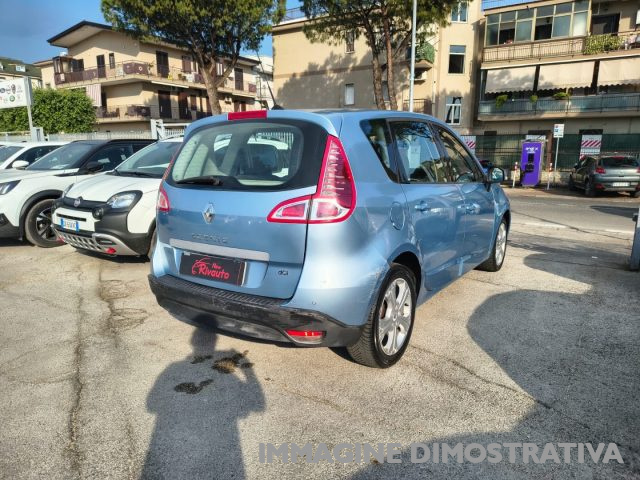 Renault Scenic X-Mod 1.5 dCi 110CV Dynamique - foto 4 di 12