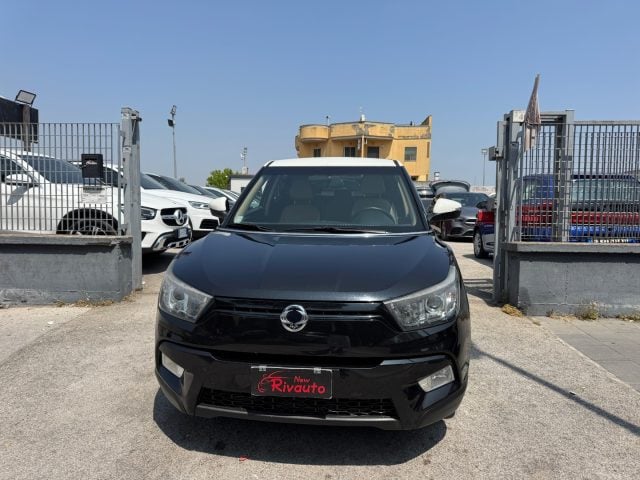 SsangYong Tivoli 1.6d 2WD Dream Automatica, del 2015, 250.000 km, in vendita a Volla (NA)