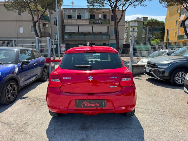 Suzuki Swift 1.2 Hybrid Top - foto 4 di 4