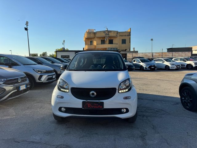 smart forFour 70 1.0 twinamic Passion Automatica - foto 2 di 15