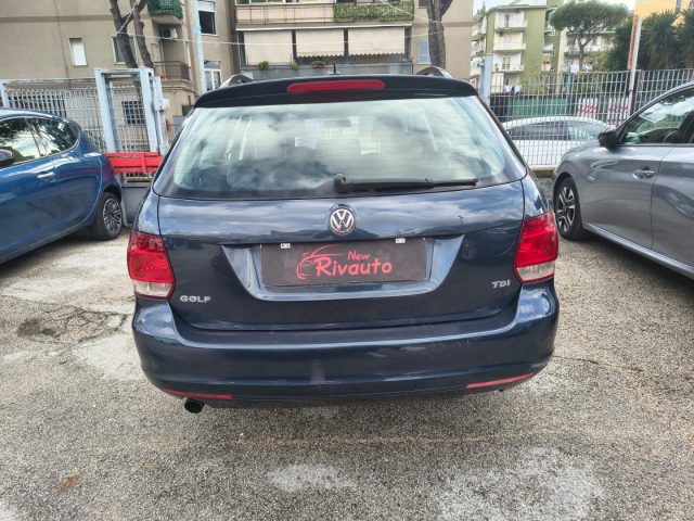 Volkswagen Golf Variant 1.6 TDI 105 CV Executive BlueMotion Technology - foto 4 di 11