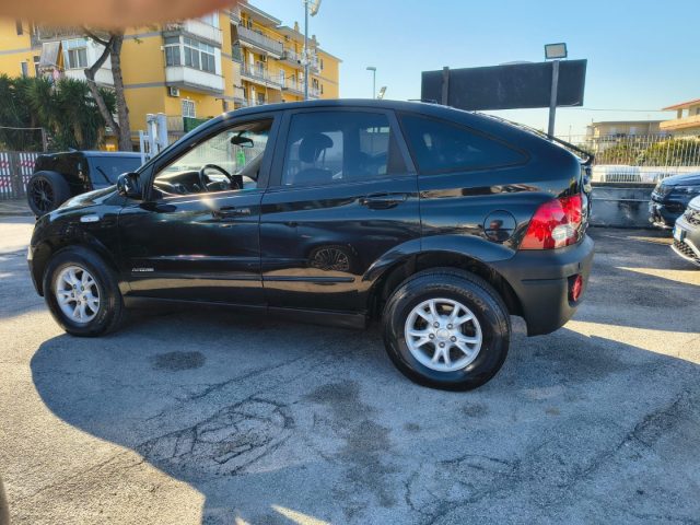 SsangYong Actyon Sports 2.0 Tdi 150 Cv 4WD Premium 4x4 AUTOMATICO - foto 4 di 14