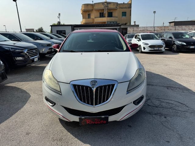 Lancia Delta 1.6 MJT DPF 120 CV Gold, del 2011, 190.000 km, in vendita a Volla (NA)