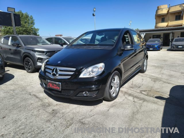 Mercedes-Benz B 180 CDI Executive - foto 2 di 18