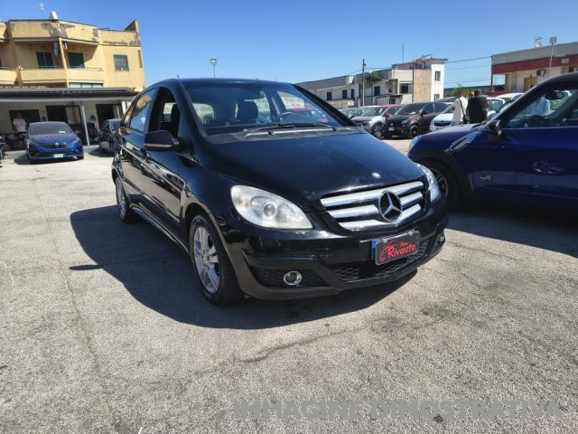 Mercedes-Benz B 180 CDI Executive - foto 3 di 18