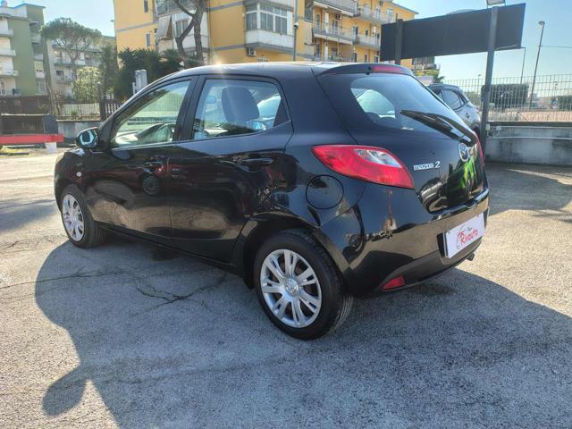 Mazda 2 1.3 Benz 75CV 5p. Trendy - foto 3 di 15