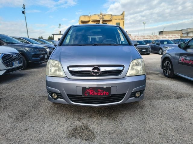 Opel Meriva 1.3 CDTI Cosmo, del 2007, 196.000 km, in vendita a Volla (NA)
