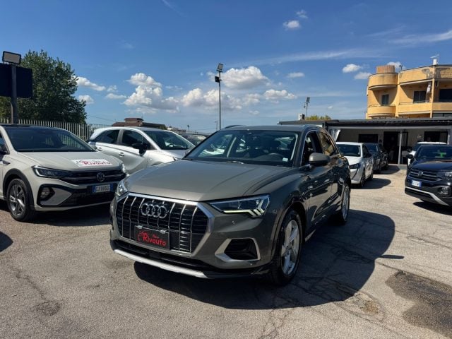 Audi Q3 35 TDI S tronic - foto 3 di 4
