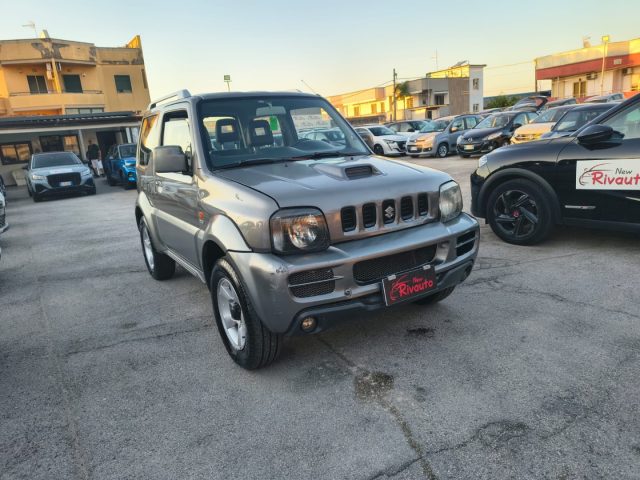 Suzuki Jimny 1.5 DDiS cat 4WD JLX 4x4 - foto 2 di 4
