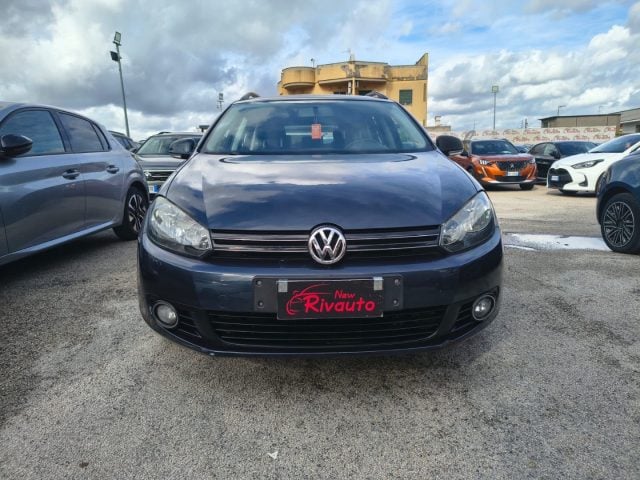 Volkswagen Golf Variant 1.6 TDI 105 CV Executive BlueMotion Technology, del 2009, 225.000 km, in vendita a Volla (NA)