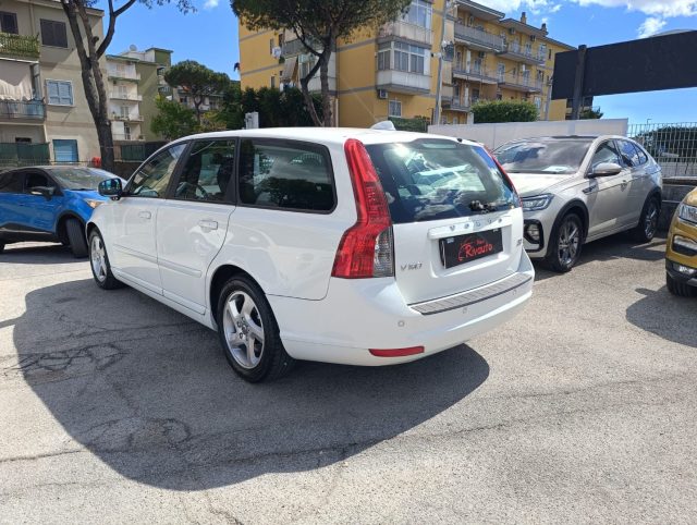 Volvo V50 1.6 D2 POLAR - foto 4 di 4