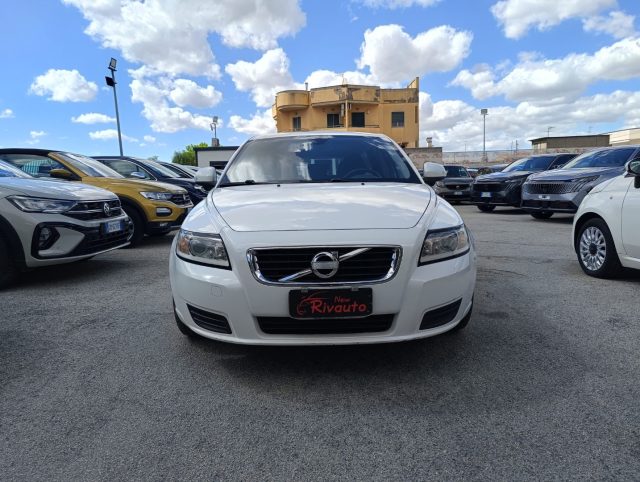 Volvo V50 1.6 D2 POLAR - foto 2 di 4