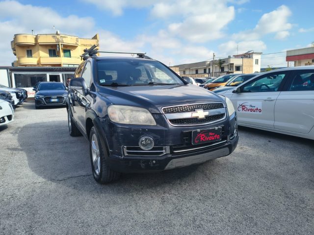 Chevrolet Captiva 2.0 VCDi LTX 7 Posti - foto 3 di 4