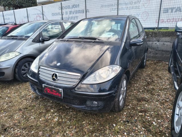 Mercedes-Benz A 180 CDI Avantgarde Automatica - foto 2 di 3