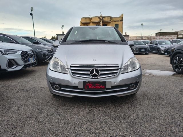 Mercedes-Benz A 180 CDI Elegance, del 2009, 249.000 km, in vendita a Volla (NA)