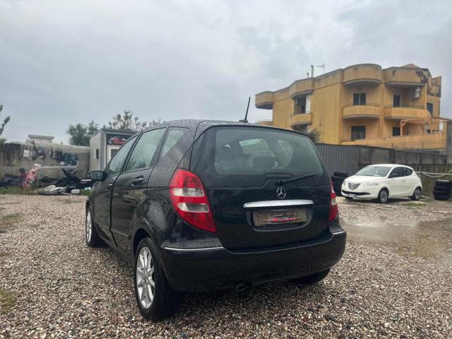 Mercedes-Benz A 180 CDI Avantgarde Automatica - foto 4 di 4
