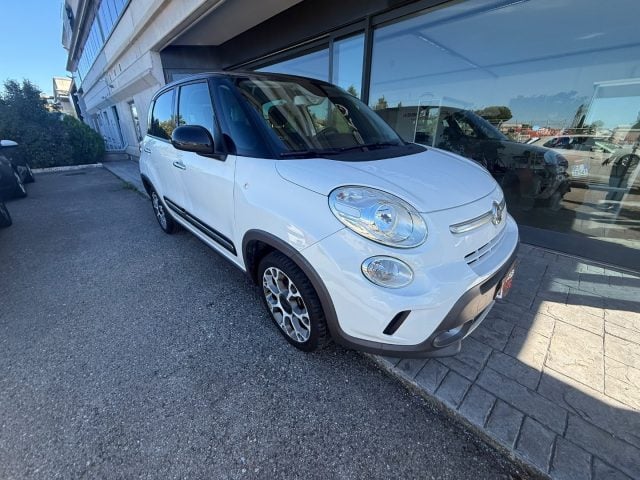 Fiat 500L 1.3 Multijet 85 CV Trekking, del 2014, 147.000 km, in vendita a Volla (NA)