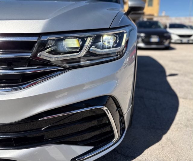Volkswagen Tiguan 2.0 TDI 150 CV DSG R-Line - foto 4 di 4