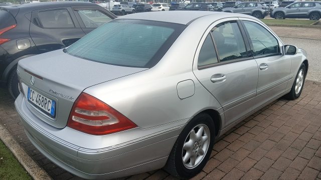 Mercedes-Benz C 180 Kompressor TPS cat Elegance - foto 3 di 4