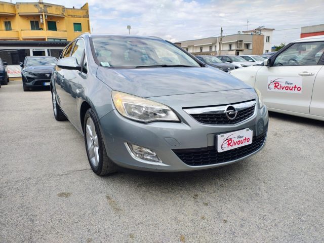 Opel Astra 1.7 CDTi 125cvStart&Stop SPORT TOURER COSMO - foto 2 di 4