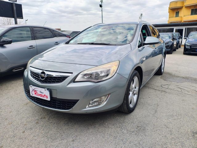 Opel Astra 1.7 CDTi 125cvStart&Stop SPORT TOURER COSMO - foto 3 di 4