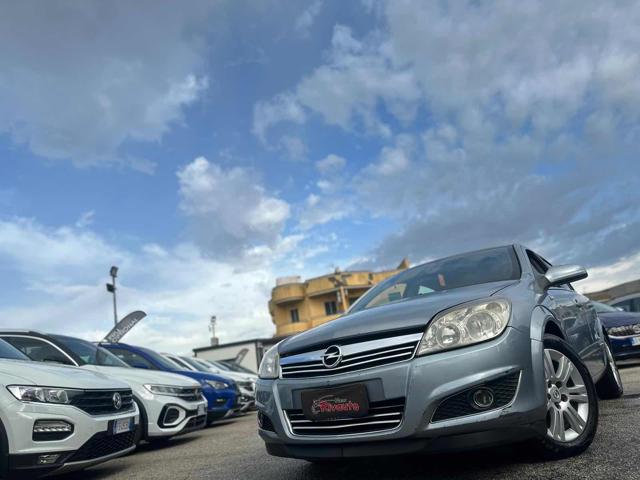 Opel Astra 1.7 CDTI 101CV 5 porte Cosmo - foto 2 di 4