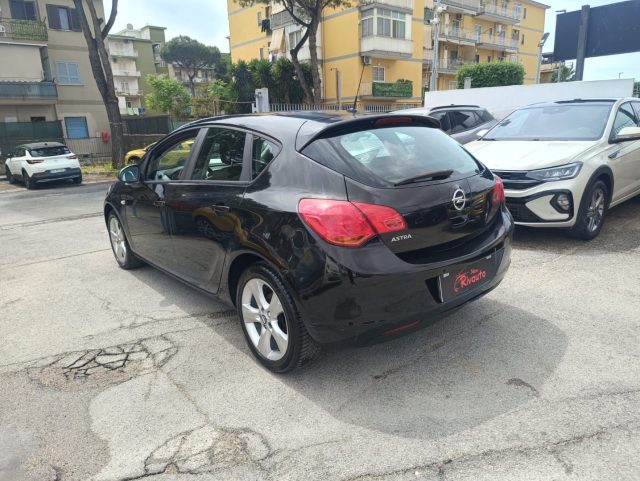 Opel Astra 1.4 100CV 5 porte Elective - foto 3 di 4