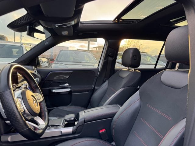 Mercedes-Benz GLB 180 d Automatic Executive AMG - foto 4 di 4