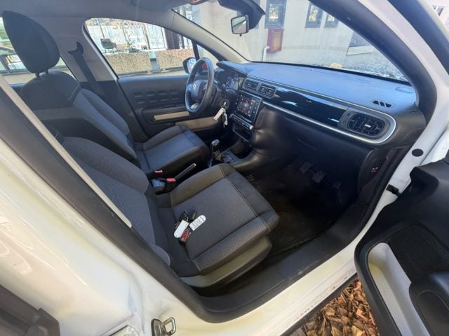 Citroen C3 BlueHDi 100 S&S Shine - foto 4 di 4