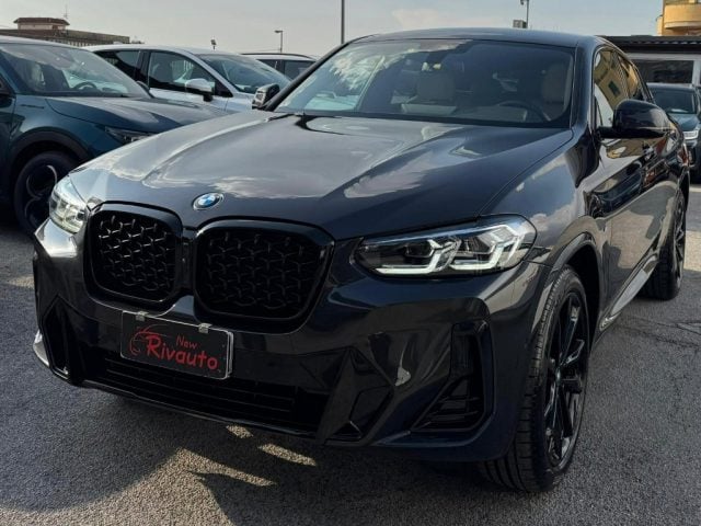 BMW X4 xDrive20d 48V Msport, del 2024, 71.000 km, in vendita a Volla (NA)
