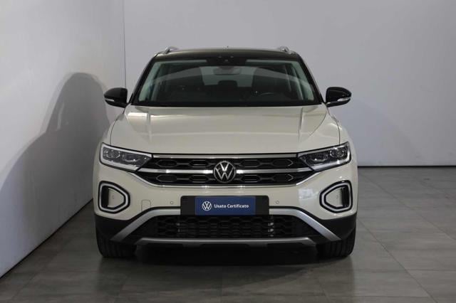 Volkswagen T-Roc 2.0 TDI SCR 150 CV DSG Style, del 2023, 63.000 km, in vendita a Volla (NA)