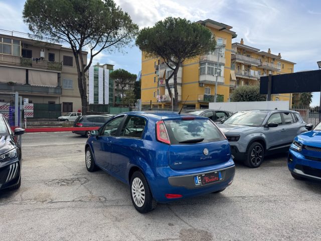 Fiat Punto Evo 1.3 Mjt 75 CV 5 porte Dinamiche - foto 4 di 4