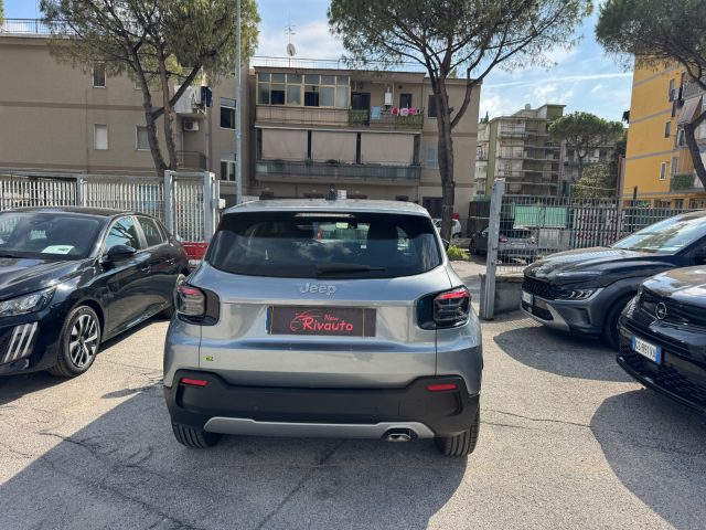 Jeep Avenger 1.2 Turbo 100 CV MHEV Altitude Automatica - foto 4 di 4