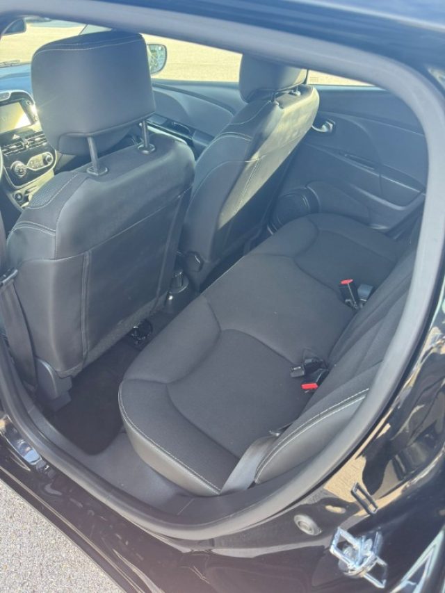 Renault Clio dCi 8V 75 CV Start&Stop 5 porte Energy Intens - foto 4 di 4