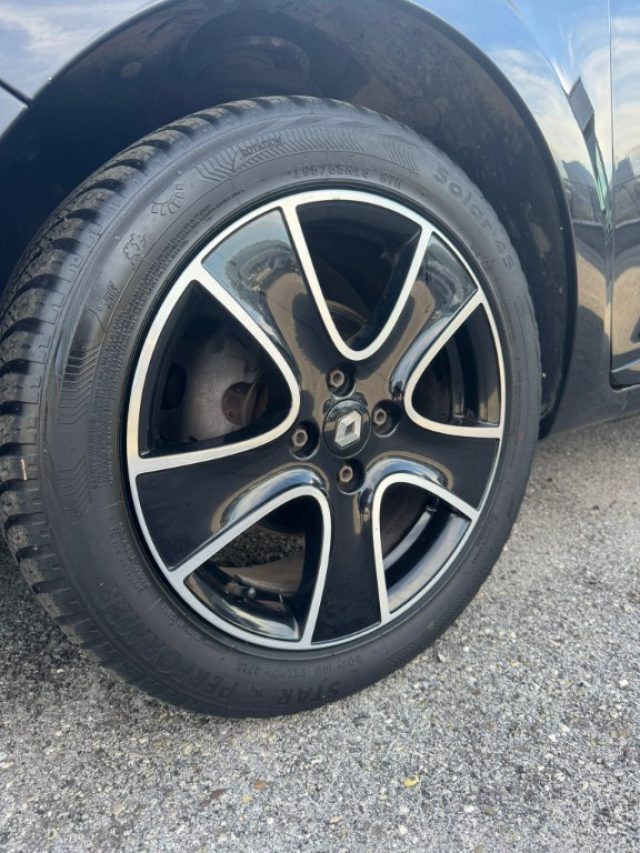 Renault Clio dCi 8V 75 CV Start&Stop 5 porte Energy Intens - foto 2 di 17