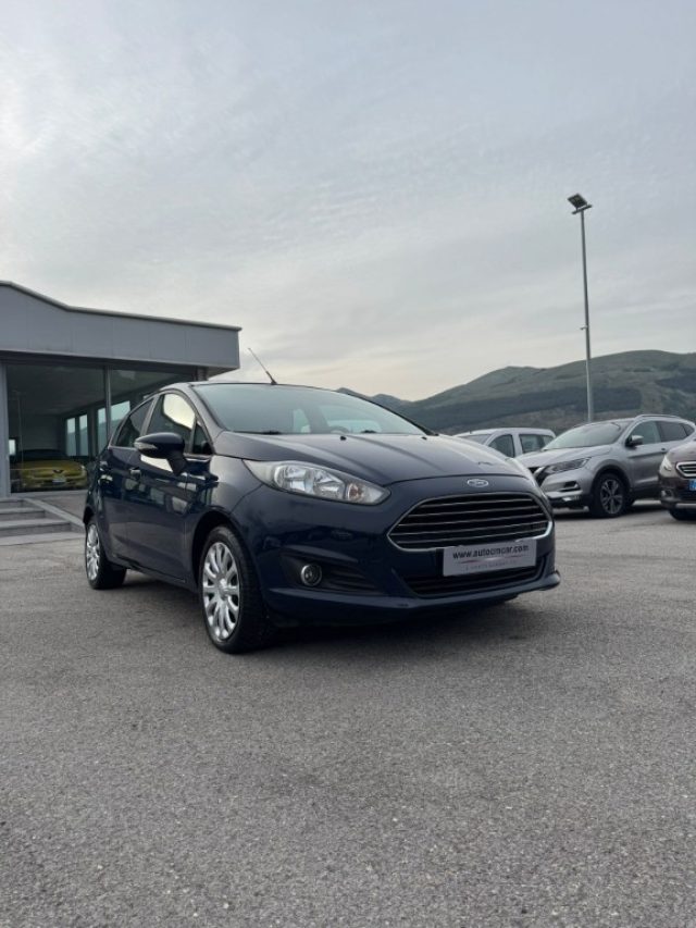 Ford Fiesta 1.6 TDCi 95CV 5 porte Business - foto 2 di 4