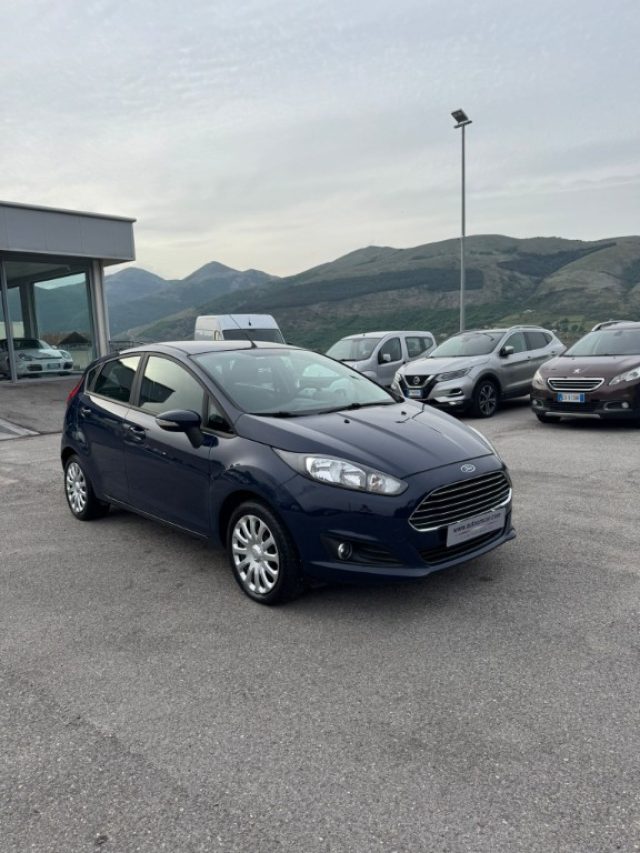 Ford Fiesta 1.6 TDCi 95CV 5 porte Business - foto 3 di 4